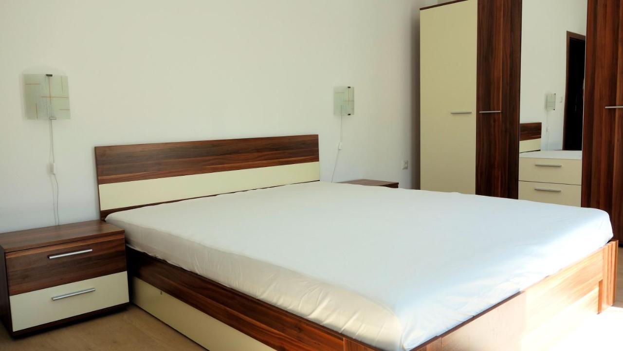 Sea Garden Marina 3 Apartment Varna Eksteriør billede