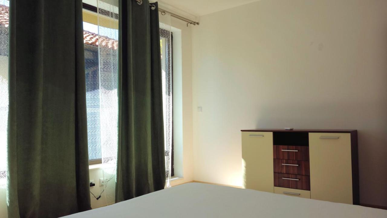 Sea Garden Marina 3 Apartment Varna Eksteriør billede